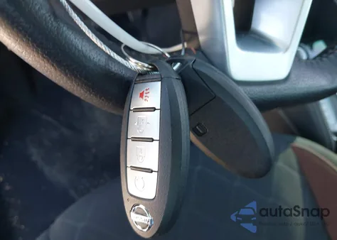 2018 Nissan Kicks Sr z USA, uszkodzony, nr VIN 3N1CP5CU7JL529523